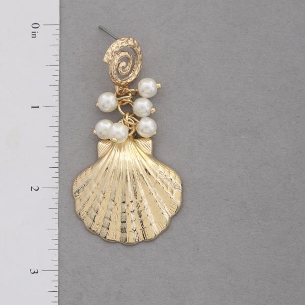 SWIRL SEASHELL PEARL BEAD DANGLE EARRING