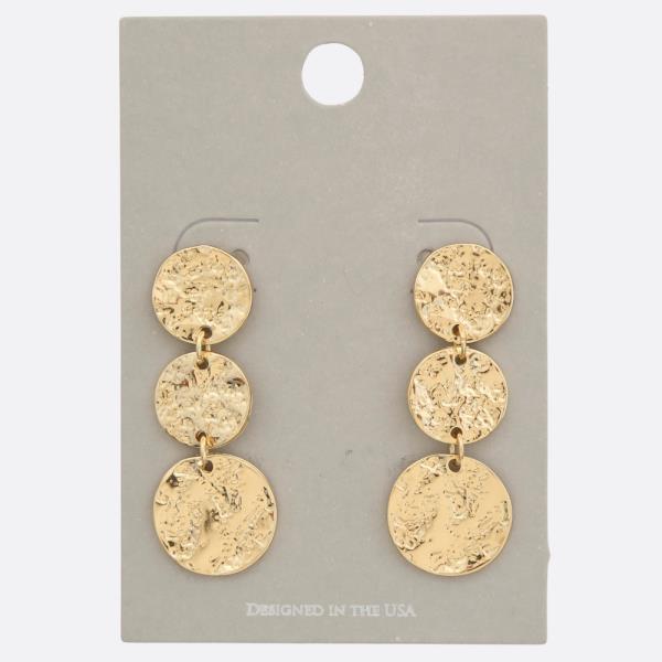 HAMMERED METAL TRIPLE COIN DANGLE EARRING