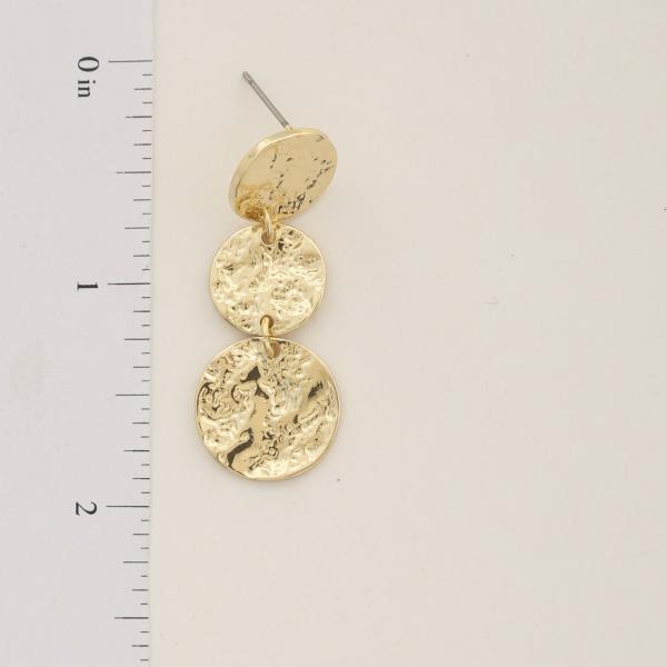 HAMMERED METAL TRIPLE COIN DANGLE EARRING