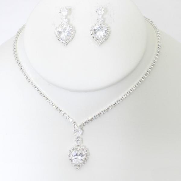 HEART RHINESTONE NECKLACE EARRING SET