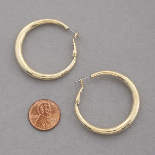 SODAJO METAL GOLD DIPPED HOOP EARRING