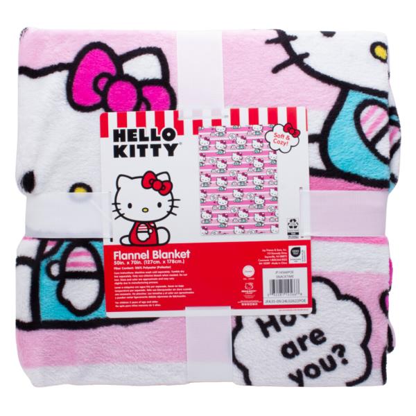 HELLO KITTY SOFT AND COZY FLANNEL BLANKET