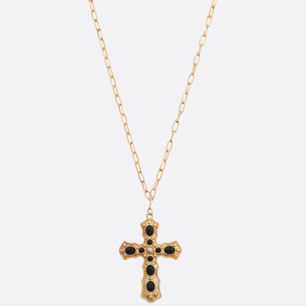 CROSS BEADED PENDANT NECKLACE