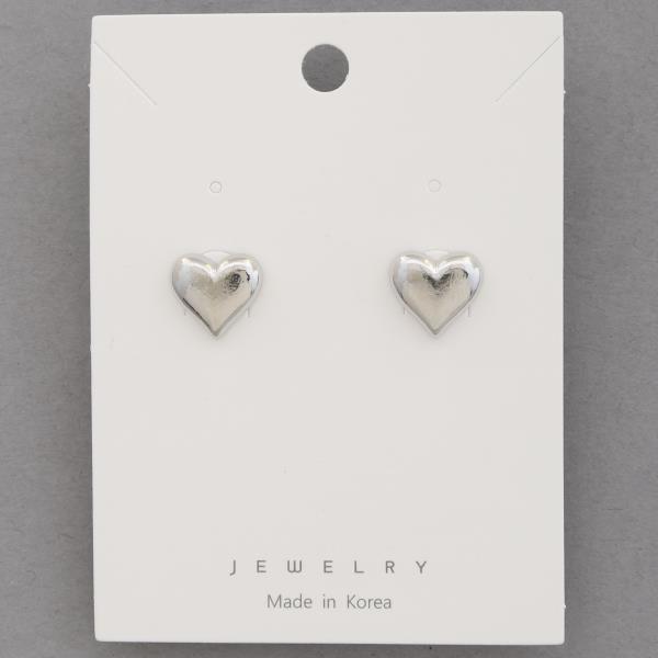 HEART METAL EARRING