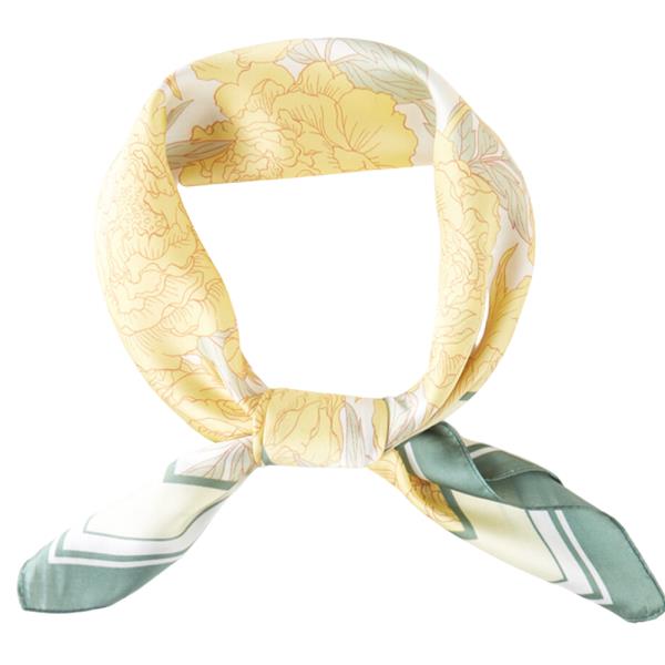 SILKY FLOWER BANDANA NECK SCARF