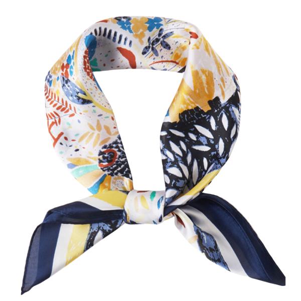 SILKY BANDANA NECK SCARF