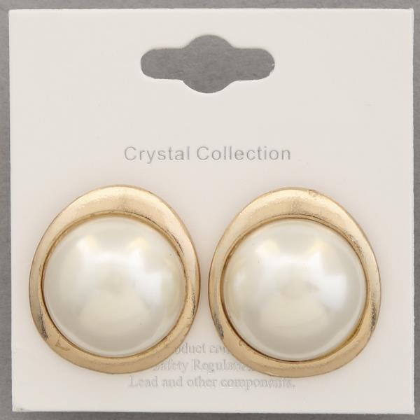 ROUND PEARL BEAD METAL EARRING