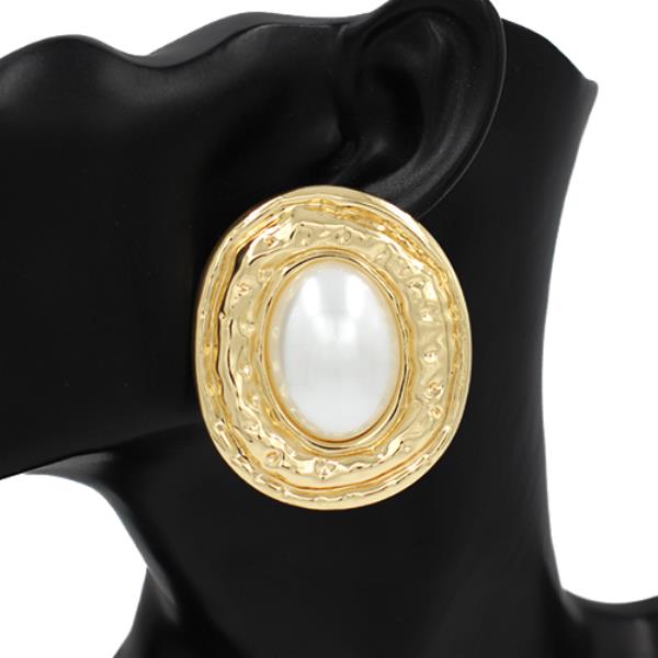 OVAL PEARL BEAD METAL EARRING