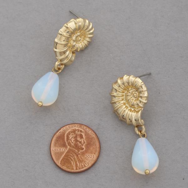 SEASHELL TEARDROP STONE EARRING