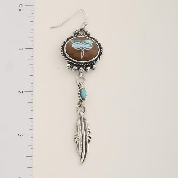 WESTERN STYLE DANGLE EARRING