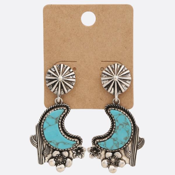 WESTERN STYLE MOON DANGLE EARRING