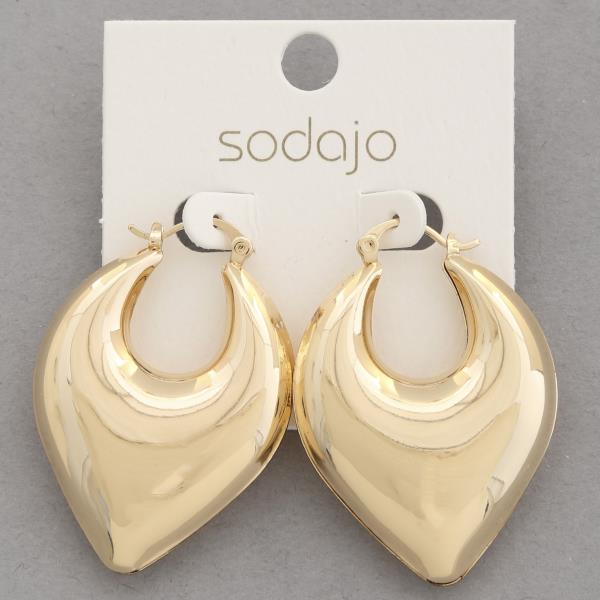 SODAJO METAL EARRING