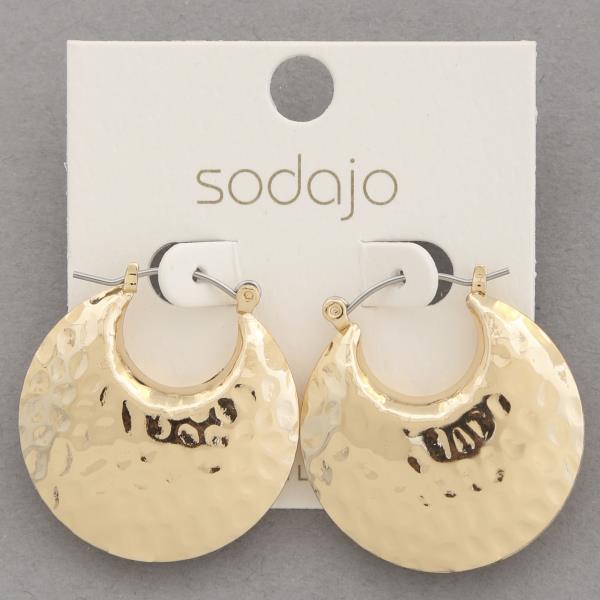 SODAJO HAMMERED METAL EARRING