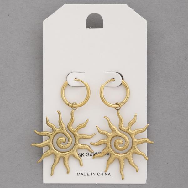 SUN SHAPE METAL DANGLE EARRING