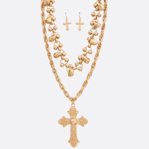 CROSS PENDANT METAL LAYERED NECKLACE