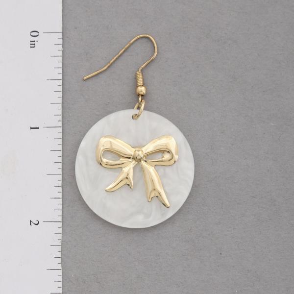 MOTHER OF PEARL ROUND BOW DANGLE EARRING