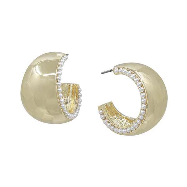 BOLD METAL BOTH SIDE PEARL ACCENT HOOP EARRING