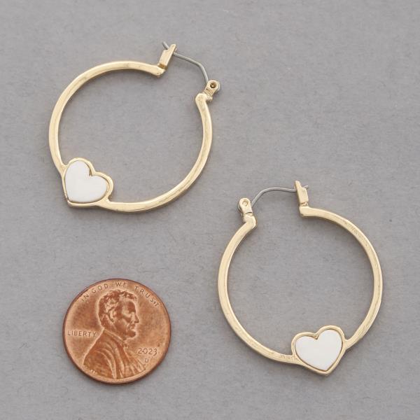 SODAJO HEART METAL HOOP EARRING