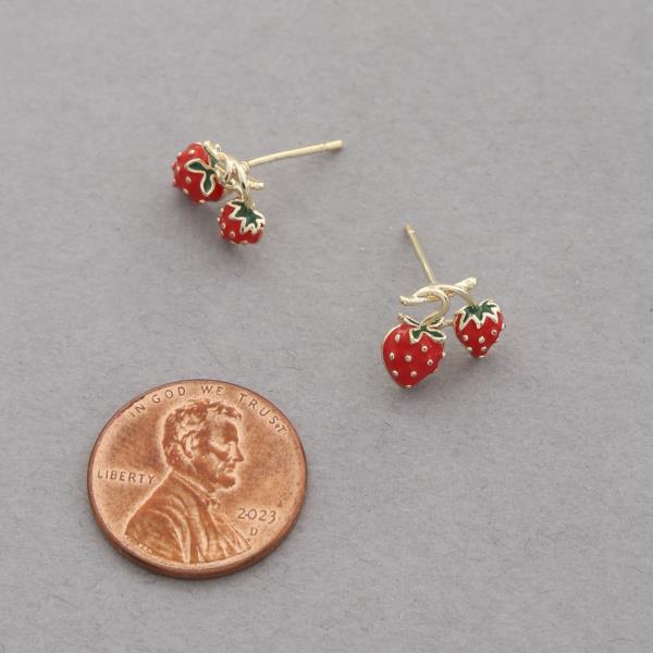 STRAWBERRIES EARRING