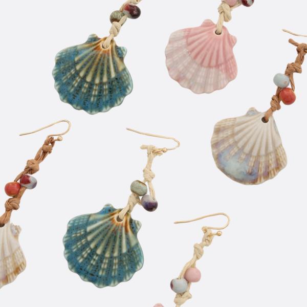 SEASHELL BEADED DANGLE EARRING