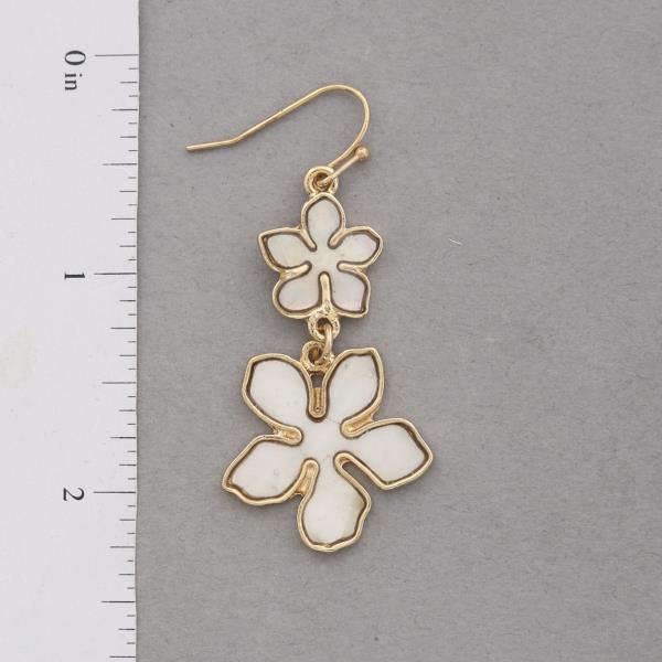 DOUBLE FLOWER LINK DANGLE EARRING