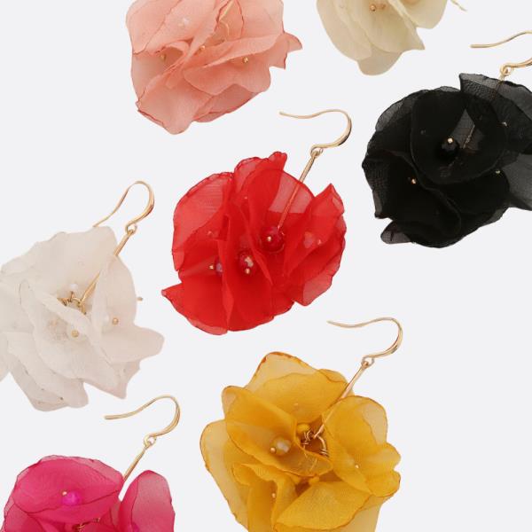 PETAL TULLE FLOWER BEADED EARRING