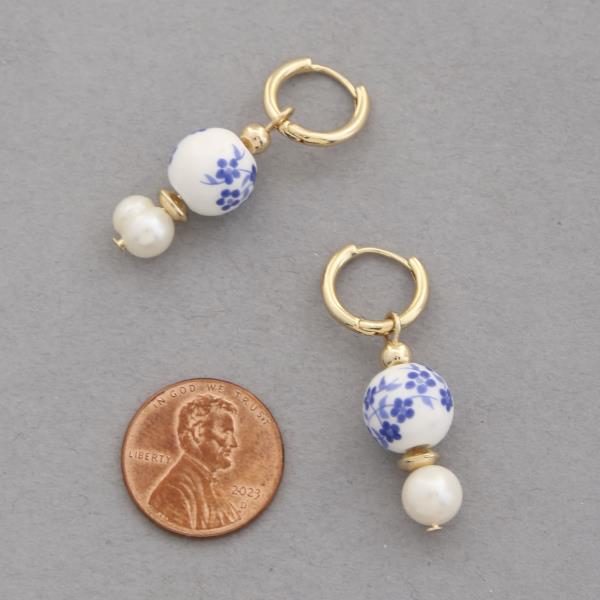 FLORAL PATTERN BEAD FRESH WATER PEARL HUGGIE EARRING