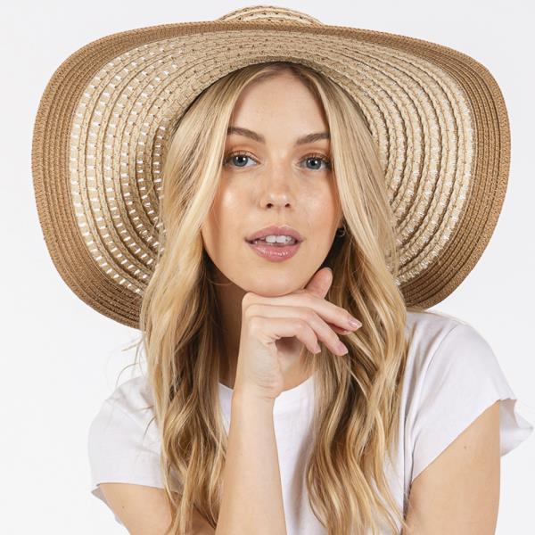 STRIPED PATTERN WIDE BRIM FLOPPY HAT