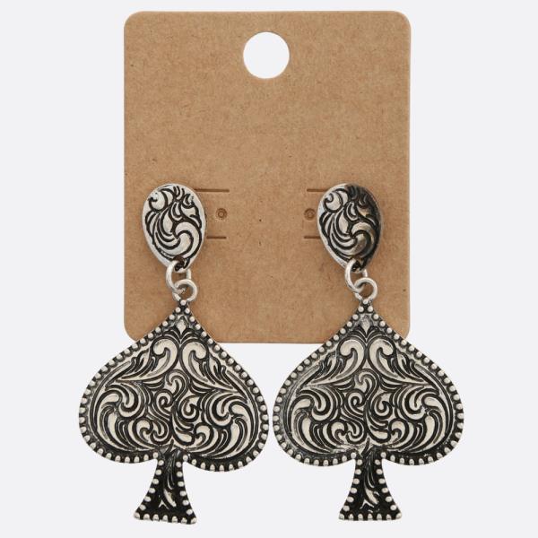 WESTERN STYLE FILIGREE PATTERN SPADE SHAPE DANGLE EARRING