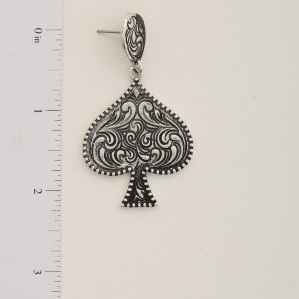 WESTERN STYLE FILIGREE PATTERN SPADE SHAPE DANGLE EARRING