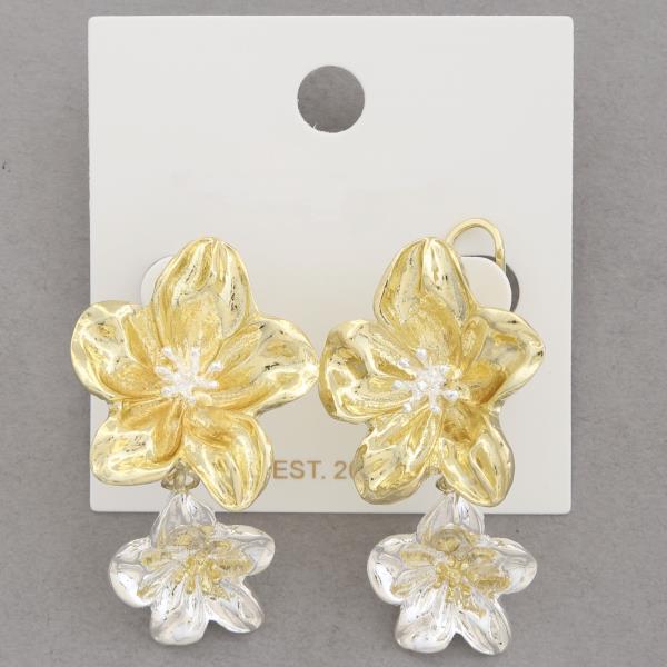 TWO TONE DOUBLE FLOWER DANGLE EARRING