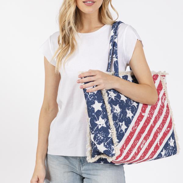 AMERICAN FLAG PATTERN FRINGE BAG