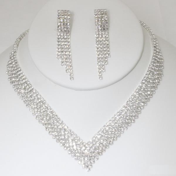 RHINESTONE V NECKLACE EARRING SET