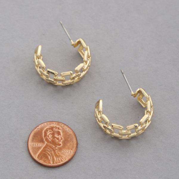 SQUARE LINK OPEN HOOP EARRING