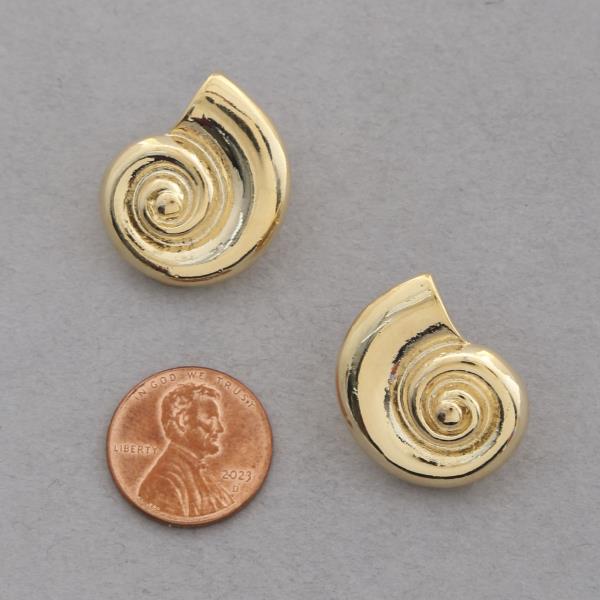 SODAJO SWIRL SEASHELL GOLD DIPPED EARRING