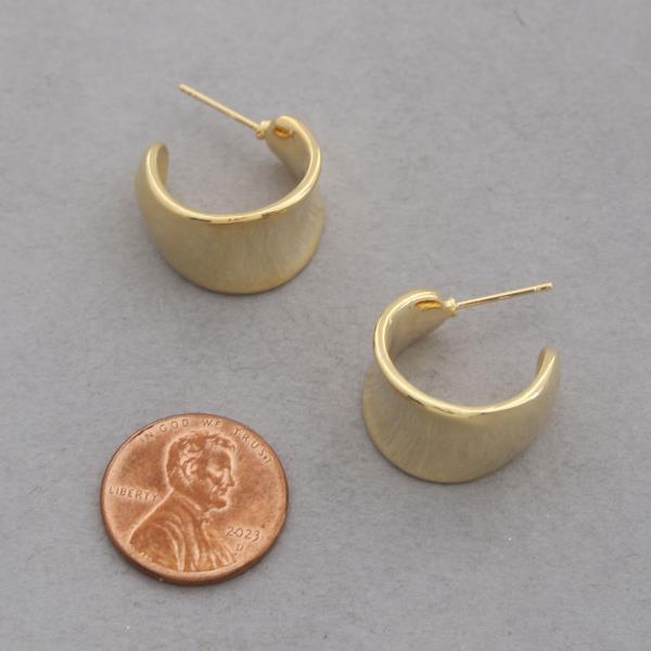 SODAJO WIDE OPEN HOOP GOLD DIPPED EARRING