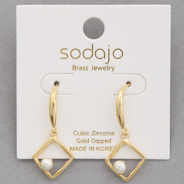 SODAJO GEO SHAPE PEARL BEAD GOLD DIPPED EARRING