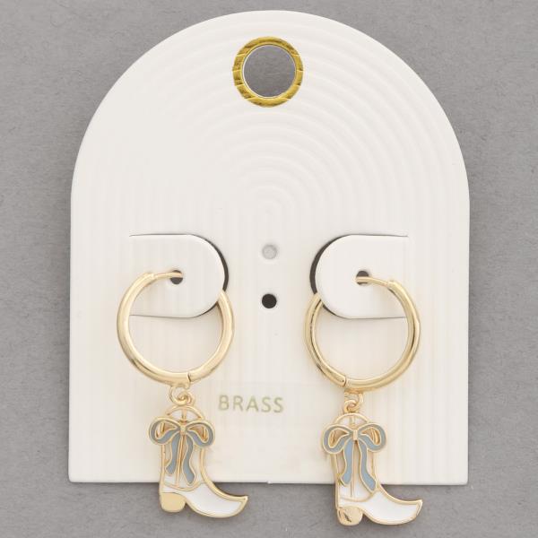 HUGGIE WESTERN BOOTS DANGLE EARRING
