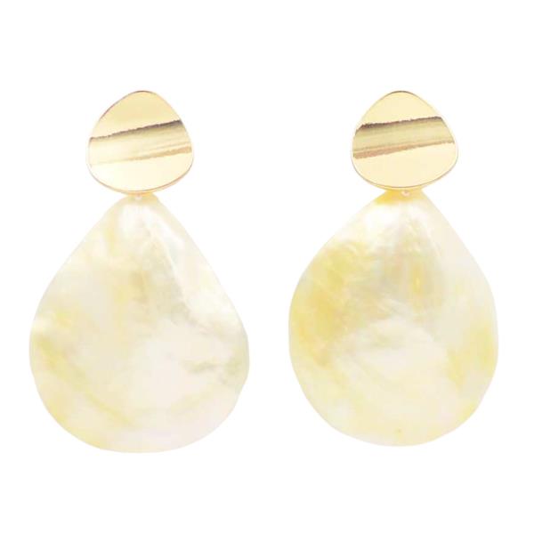 BRASS- TEARDROP SHELL DROP EARRING