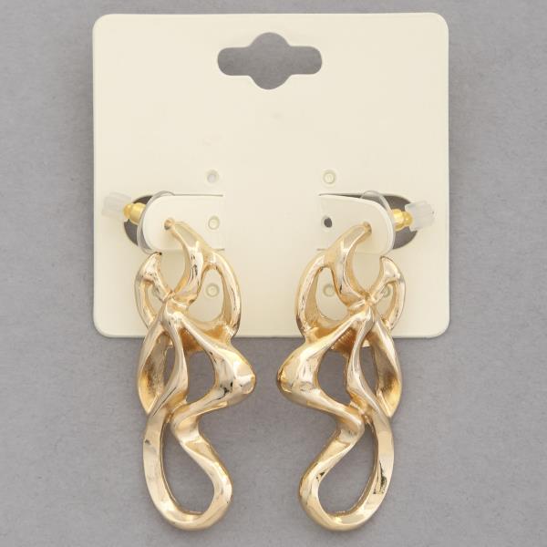 ORGANIC SHAPE METAL EARRING