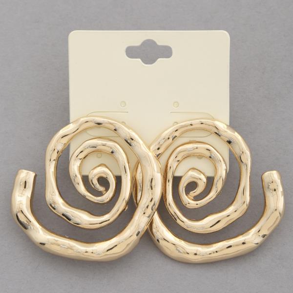 SWIRL METAL EARRING