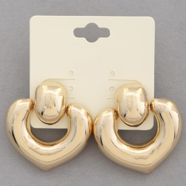 PUFFY METAL SHAPE EARRING