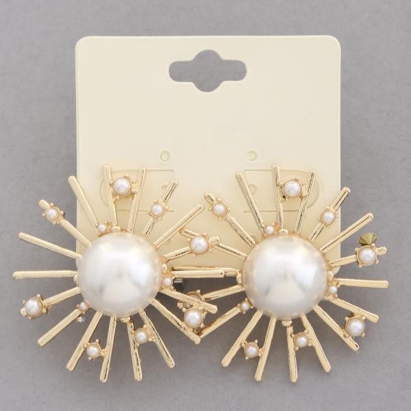 PEARL METAL EARRING