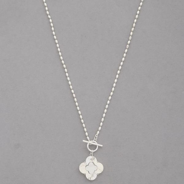 TWO TONE CLOVER CHARM TOGGLE CLASP NECKLACE