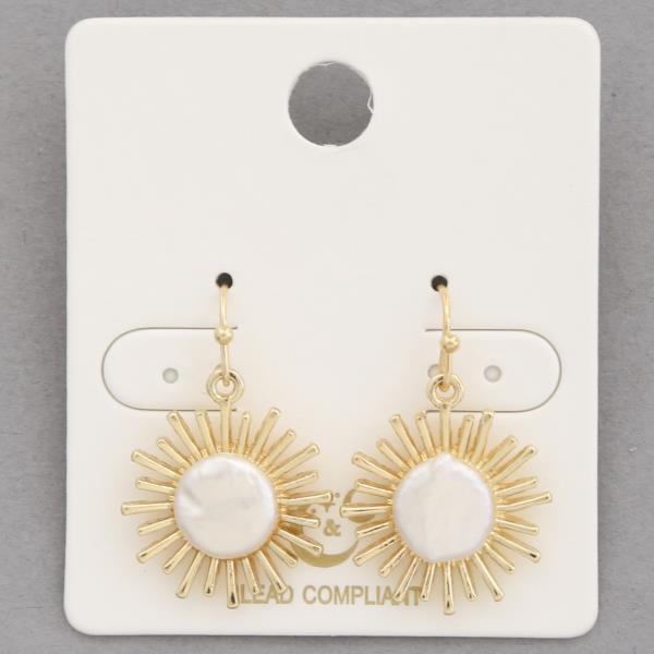 SUNBURST SHAPE METAL EARRING