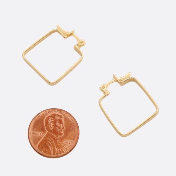 SODAJO SQUARE SHAPE GOLD FILLED EARRING