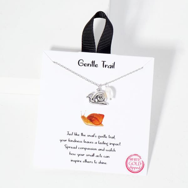 18K GOLD RHODIUM GENTLE TRAIL SNAIL NECKLACE