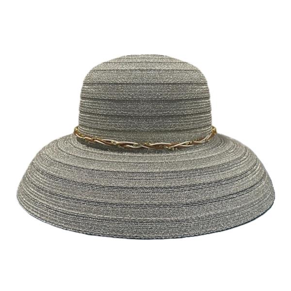 WIDE BRIM STRAW SUN HAT WITH A DECORATIVE CHAIN BAND