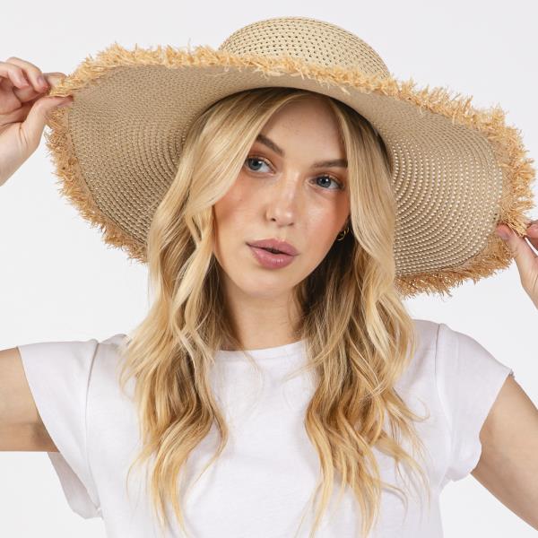 FRAYED EDGE FLOPPY STRAW HAT