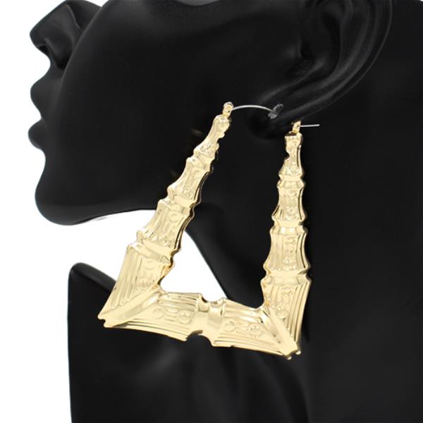 METAL DANGLE EARRING